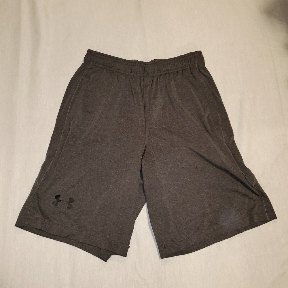 Mens grey small under armour gym shorts